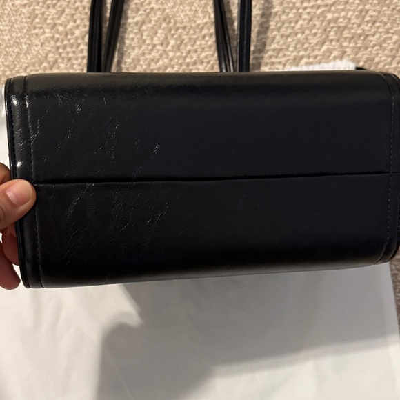 Stand Oil Oblong Bag Mini / Black - Picture 13 of 16